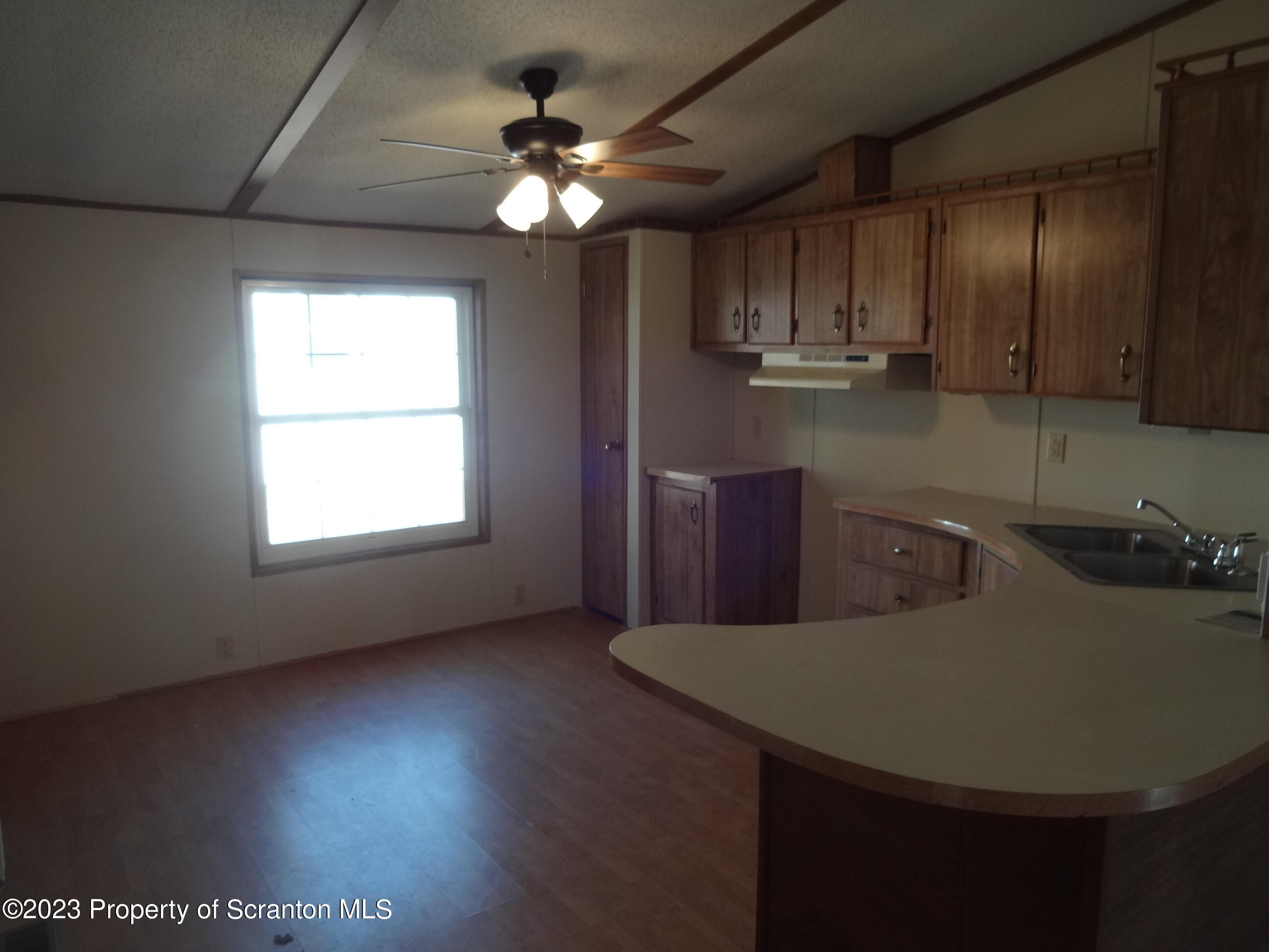 Photo 8 of 21 of 16 Circle Drive (Lot 34) mobile home