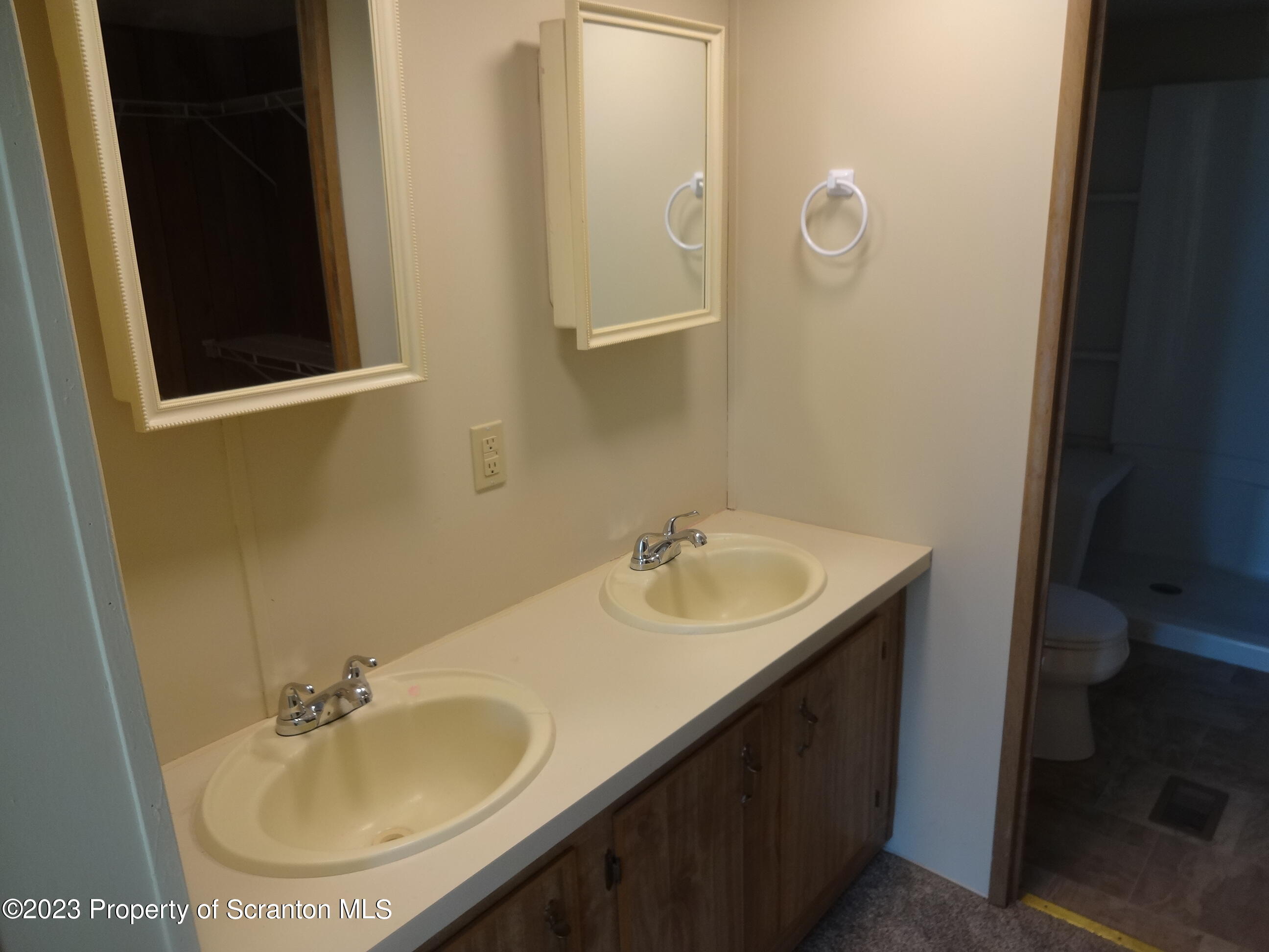 Photo 11 of 21 of 16 Circle Drive (Lot 34) mobile home