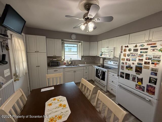 Scranton, Pennsylvania 18504, United States, 3 Bedrooms Bedrooms, ,2 BathroomsBathrooms,Residential,Active,177800