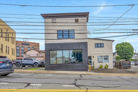 Photo for 111 S Blakely Street 2nd Fl #1