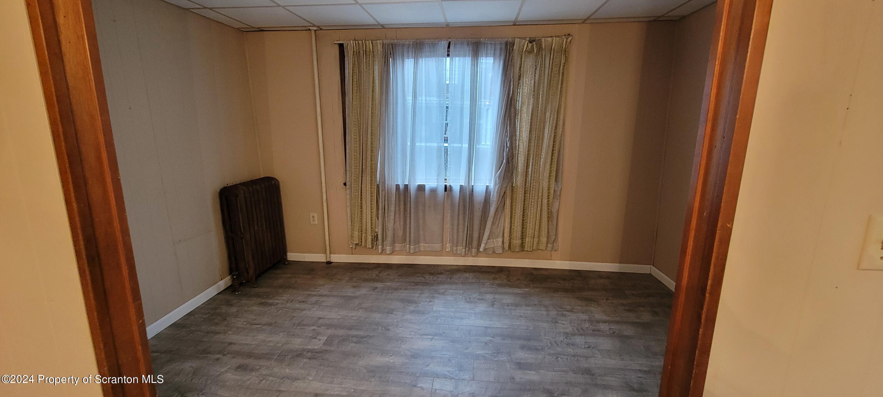 Scranton, Pennsylvania 18504, United States, 11 Bedrooms Bedrooms, ,5 BathroomsBathrooms,Residential,Active,65598