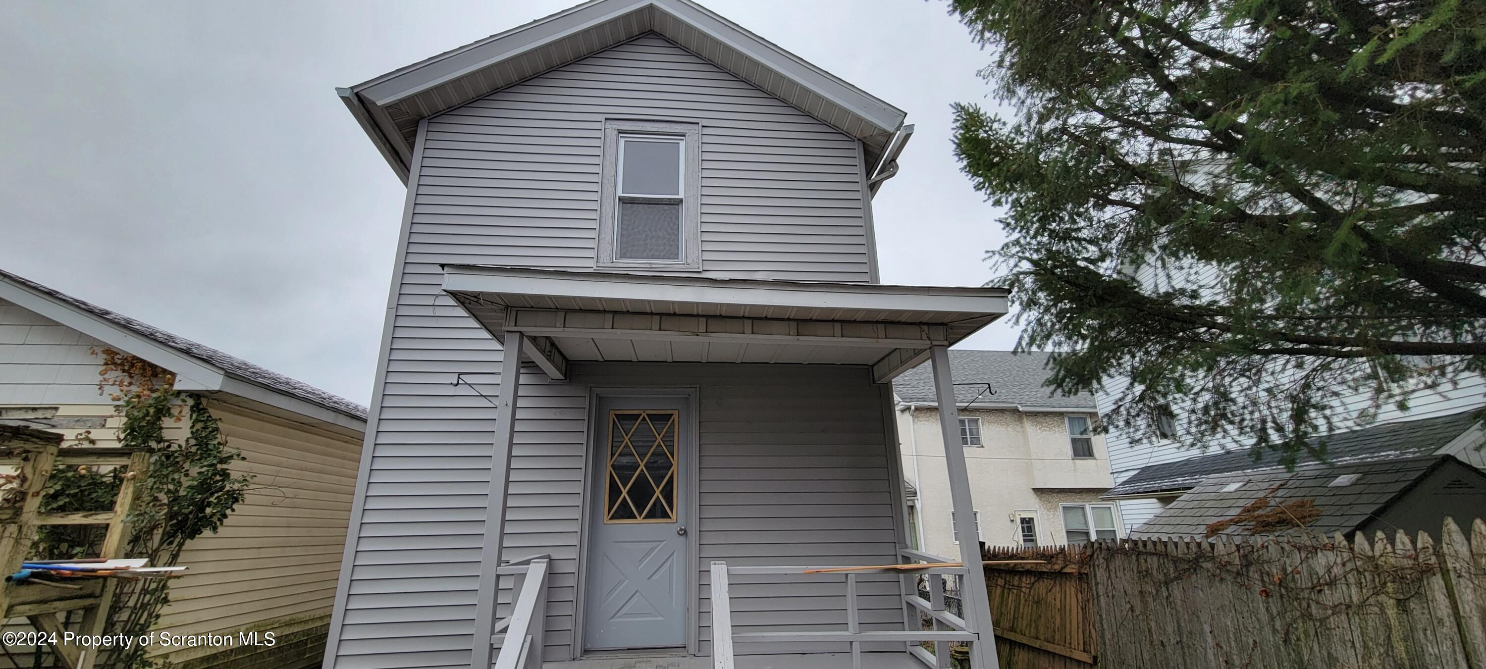 Scranton, Pennsylvania 18504, United States, 11 Bedrooms Bedrooms, ,5 BathroomsBathrooms,Residential,Active,65598