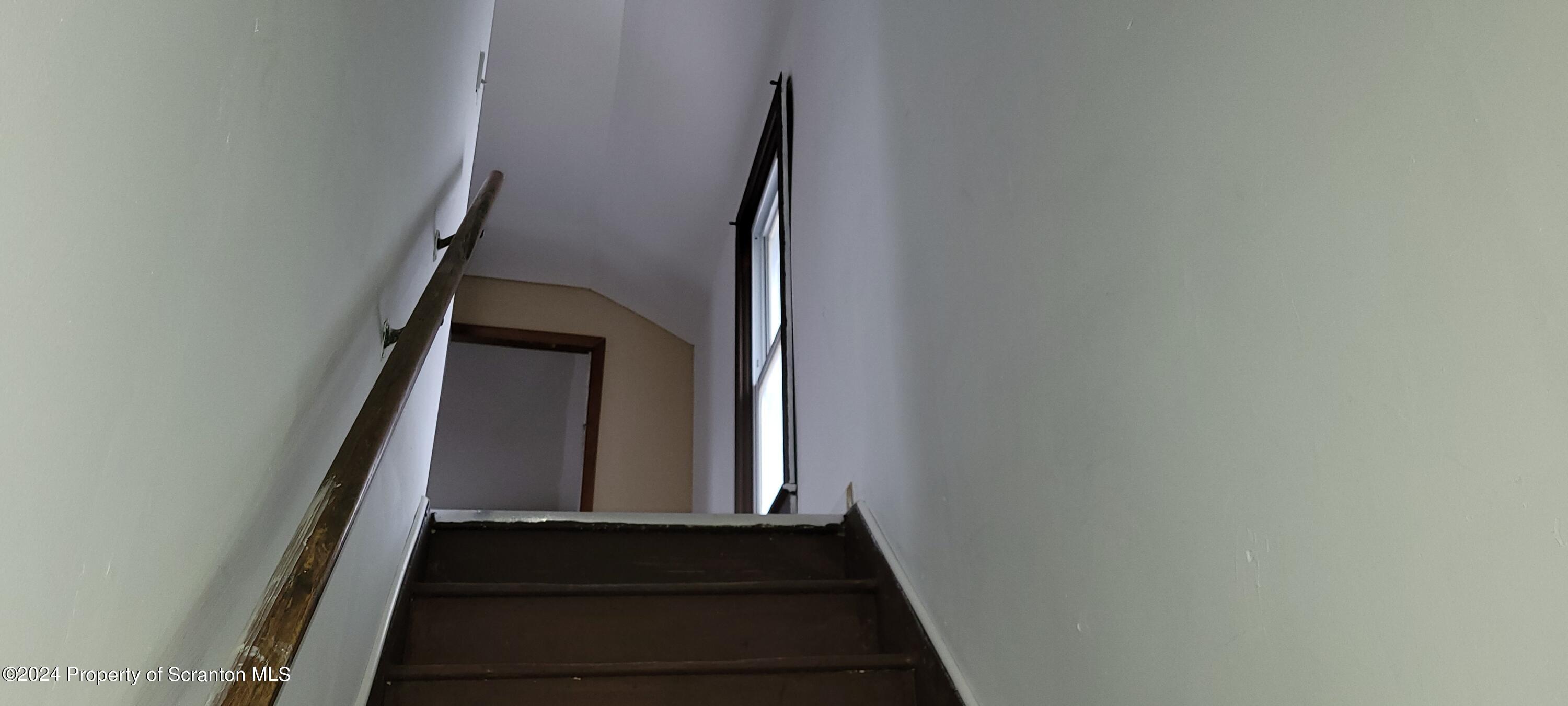 Scranton, Pennsylvania 18504, United States, 11 Bedrooms Bedrooms, ,5 BathroomsBathrooms,Residential,Active,65598