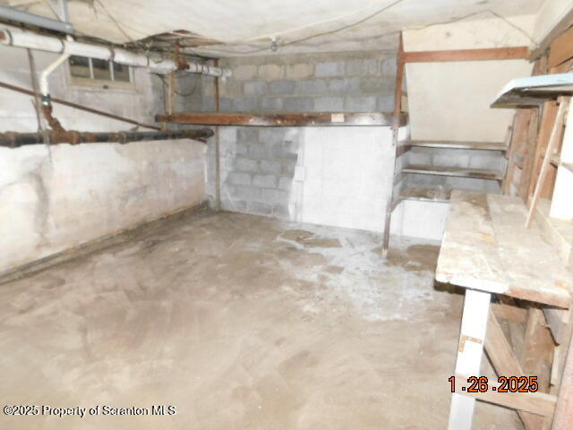 Dallas, Pennsylvania 18612, United States, 4 Bedrooms Bedrooms, ,1 BathroomBathrooms,Residential,Active,11215