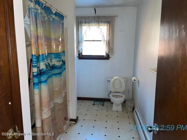 Forest City, Pennsylvania 18421, United States, 4 Bedrooms Bedrooms, ,2 BathroomsBathrooms,Residential,Pending,75410