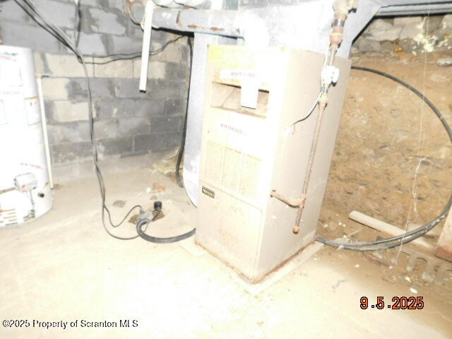 Ulster, Pennsylvania 18850, United States, 5 Bedrooms Bedrooms, ,1 BathroomBathrooms,Residential,Active,214560