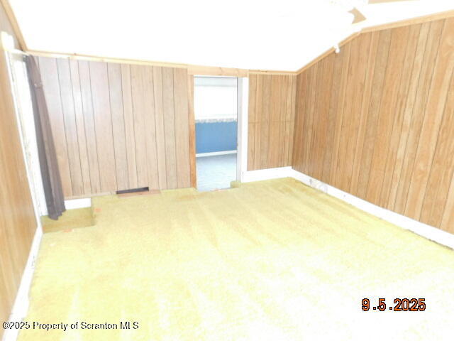 Ulster, Pennsylvania 18850, United States, 5 Bedrooms Bedrooms, ,1 BathroomBathrooms,Residential,Active,214560