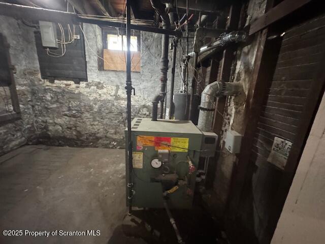 Scranton, Pennsylvania 18504, United States, 3 Bedrooms Bedrooms, ,1 BathroomBathrooms,Residential,Pending,124988