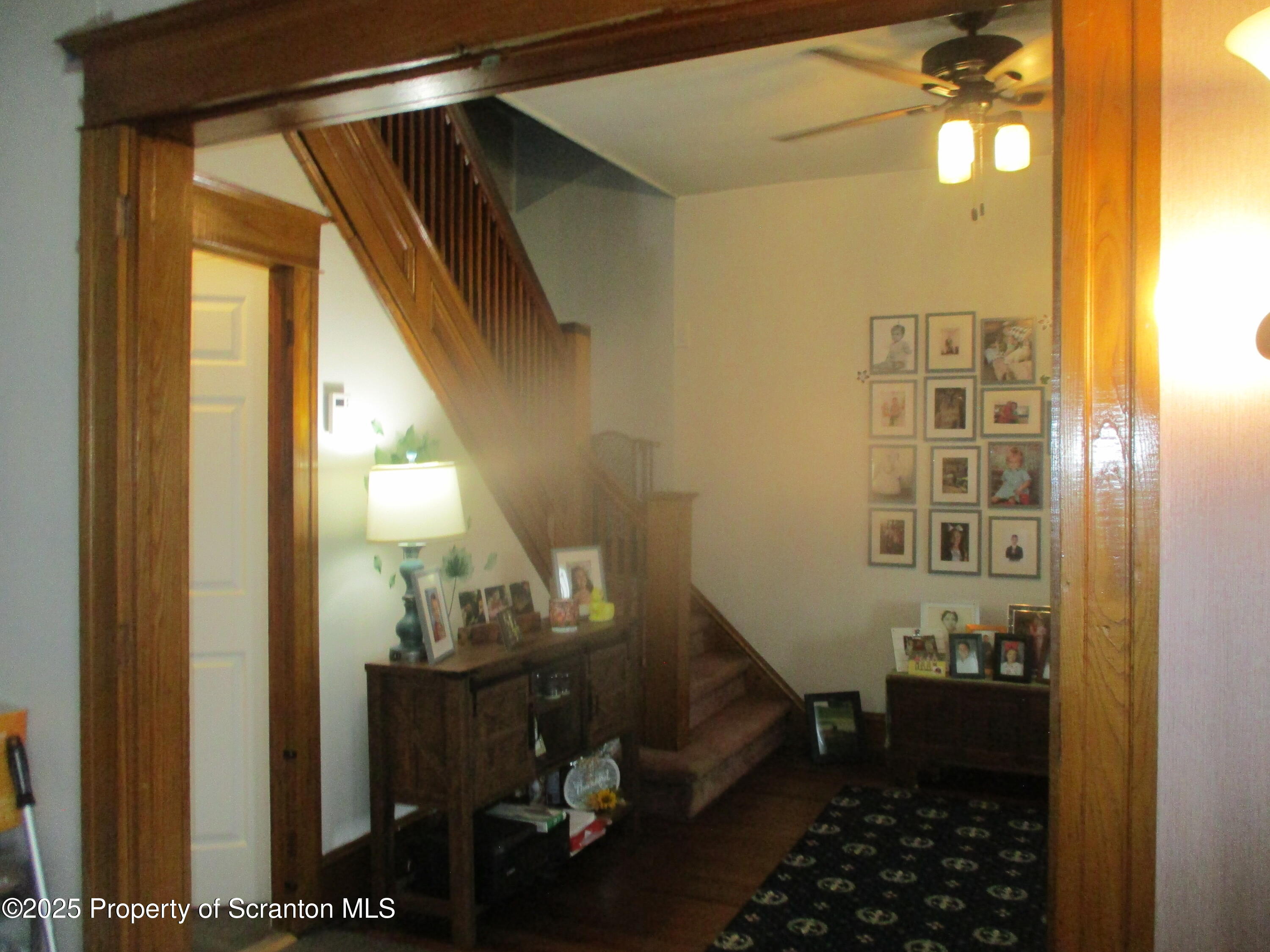 Throop, Pennsylvania 18512, United States, 4 Bedrooms Bedrooms, ,2 BathroomsBathrooms,Residential,Pending,467