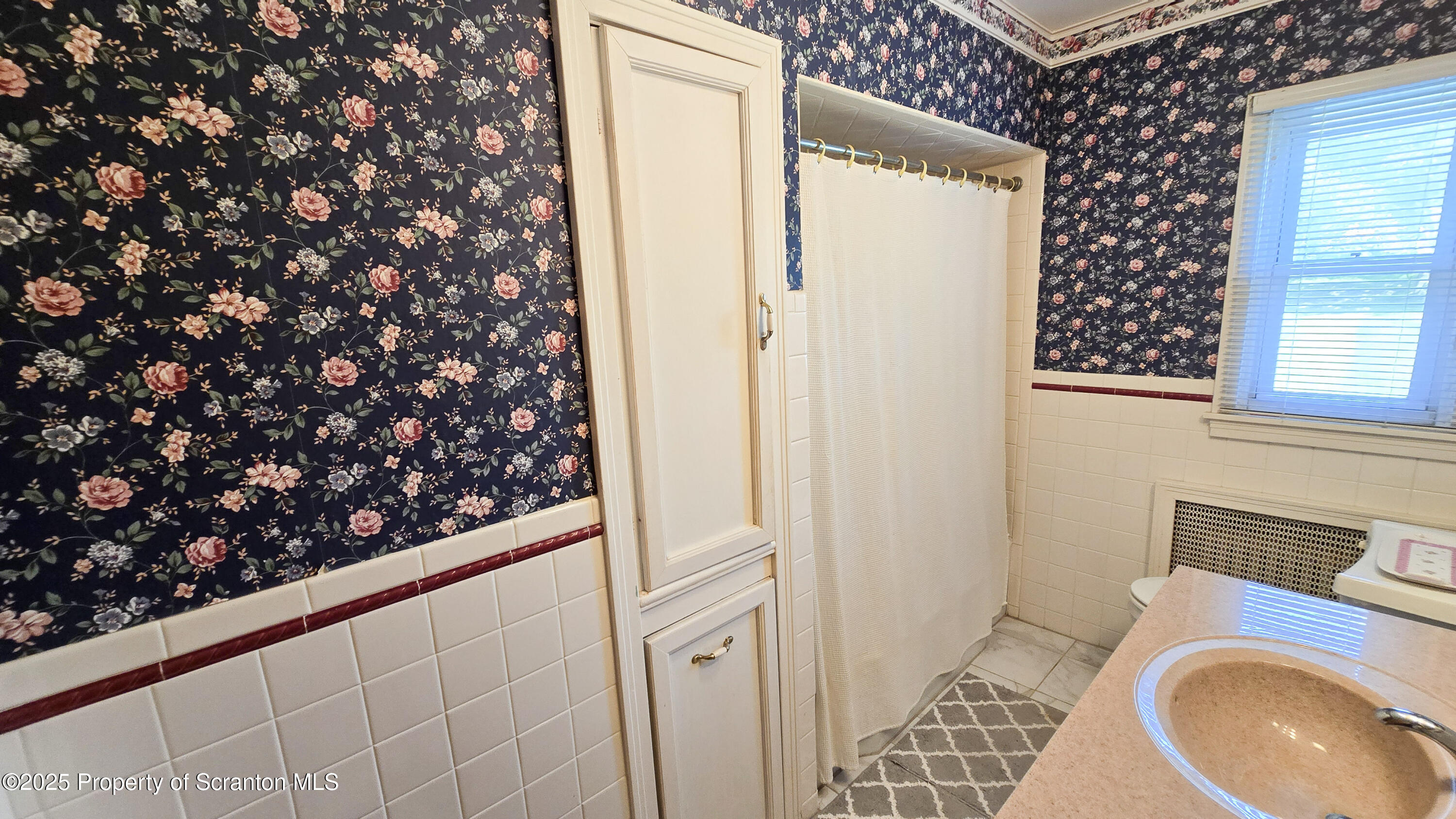 Old Forge, Pennsylvania 18518, United States, 2 Bedrooms Bedrooms, ,1 BathroomBathrooms,Residential,Active,190279