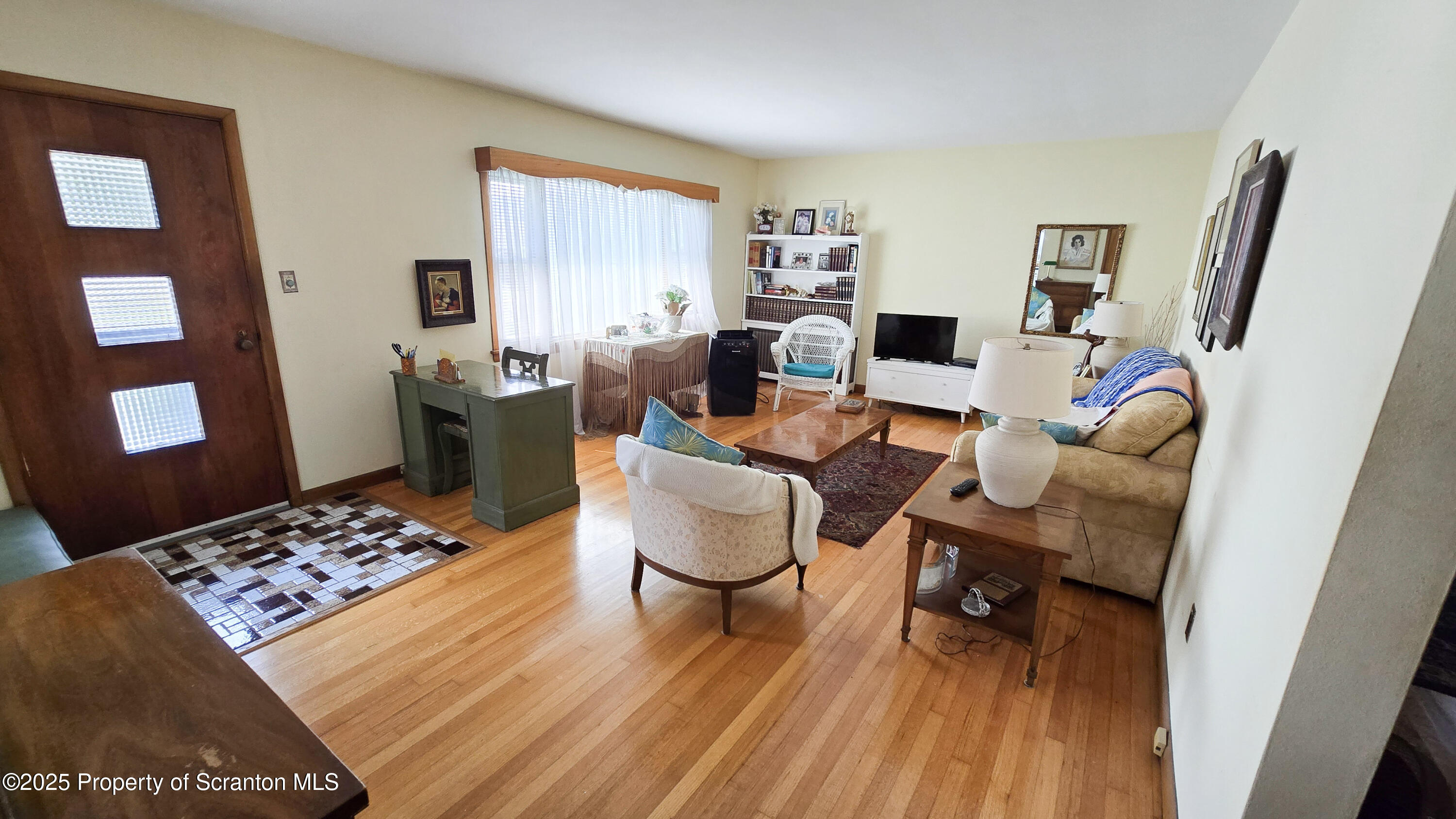 Old Forge, Pennsylvania 18518, United States, 2 Bedrooms Bedrooms, ,1 BathroomBathrooms,Residential,Active,190279