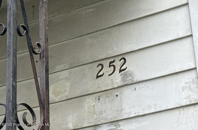 Wilkes-Barre, Pennsylvania 18702, United States, 3 Bedrooms Bedrooms, ,1 BathroomBathrooms,Residential,Pending,136679