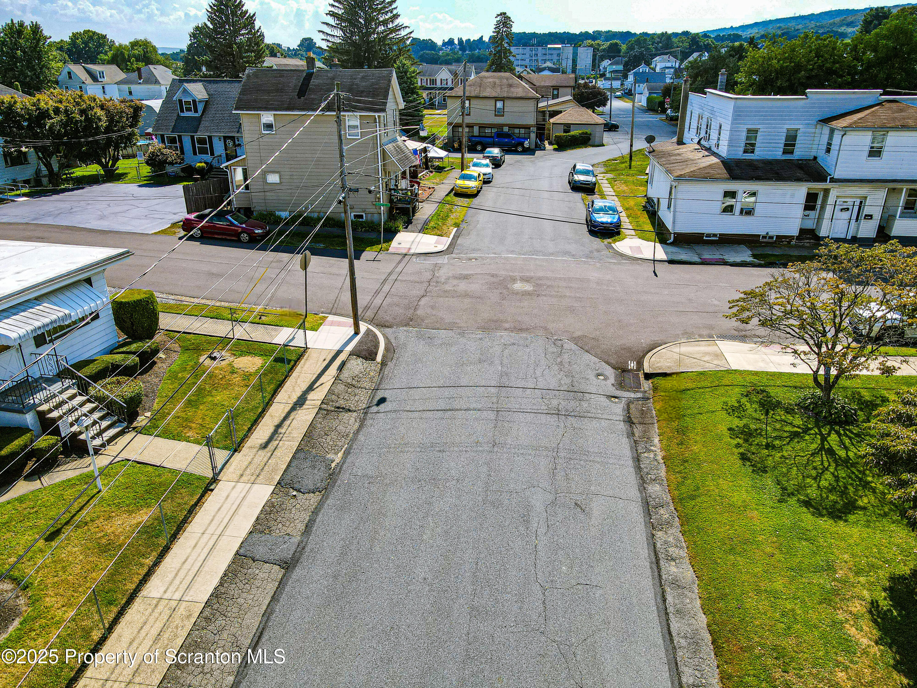 Swoyersville, Pennsylvania 18704, United States, 3 Bedrooms Bedrooms, ,2 BathroomsBathrooms,Residential,Active,190629