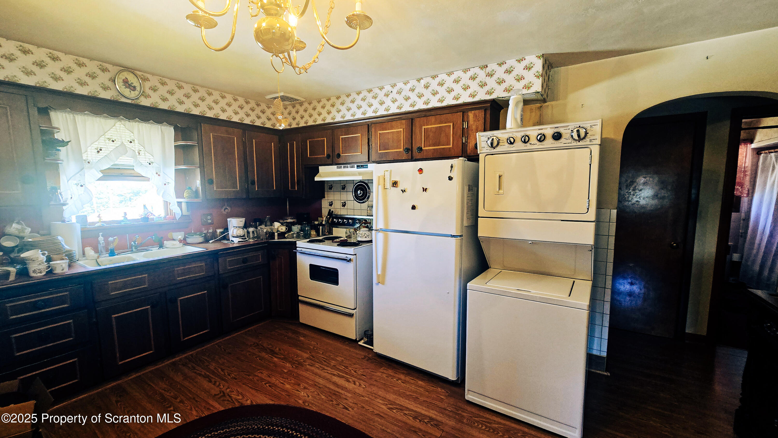 Swoyersville, Pennsylvania 18704, United States, 3 Bedrooms Bedrooms, ,2 BathroomsBathrooms,Residential,Active,190629