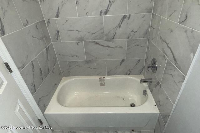 Scranton, Pennsylvania 18505, United States, 1 Bedroom Bedrooms, ,1 BathroomBathrooms,Residential,Active,241125