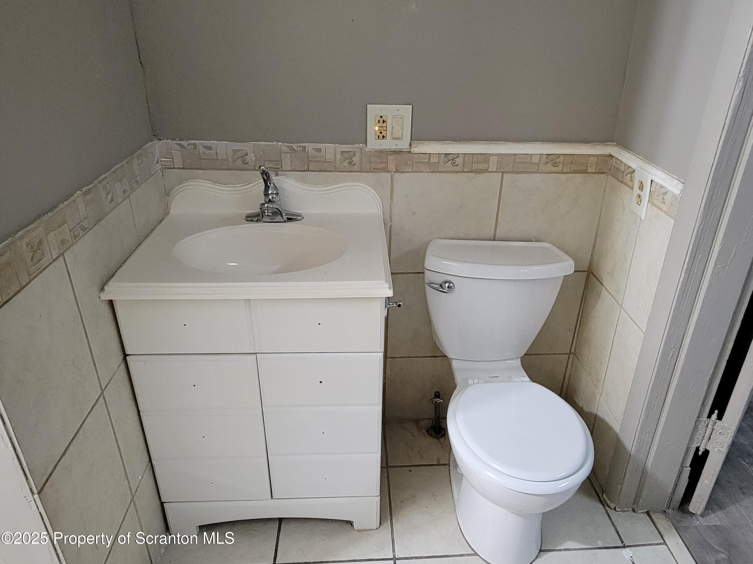 Scranton, Pennsylvania 18504, United States, 1 Bedroom Bedrooms, ,1 BathroomBathrooms,Residential,Active,104125