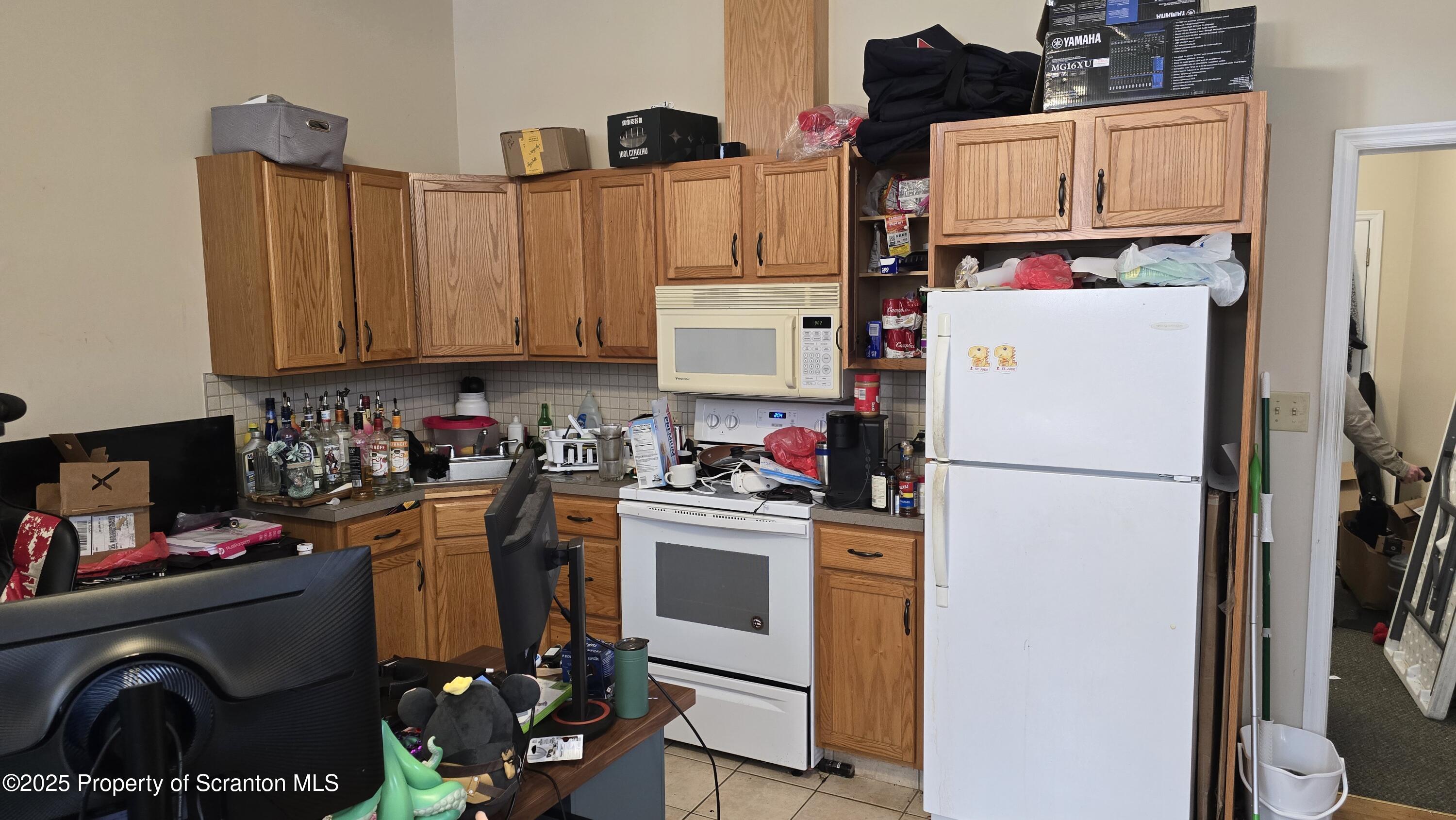 Plymouth, Pennsylvania 18651, United States, 10 Bedrooms Bedrooms, ,7 BathroomsBathrooms,Residential,Active,5364