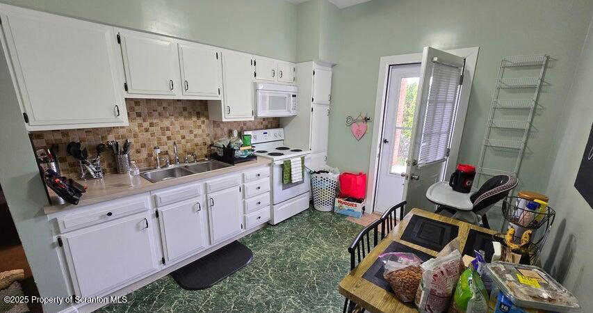 Plymouth, Pennsylvania 18651, United States, 2 Bedrooms Bedrooms, ,1 BathroomBathrooms,Residential,Active,231147