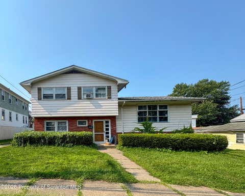 Photo for 624 Hemlock Street Front House