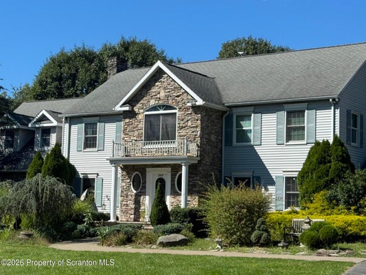 255 GWEN ELAINE LN, FALLS, PA 18615 - Image e1d459eee4ede86c4e995cc40601e07f/2448901834