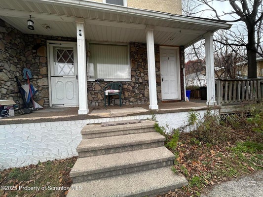 240 GREENBUSH ST, SCRANTON, PA 18508 - Image e33bf0f6477f01bf00860b6d3e95b963/179306428