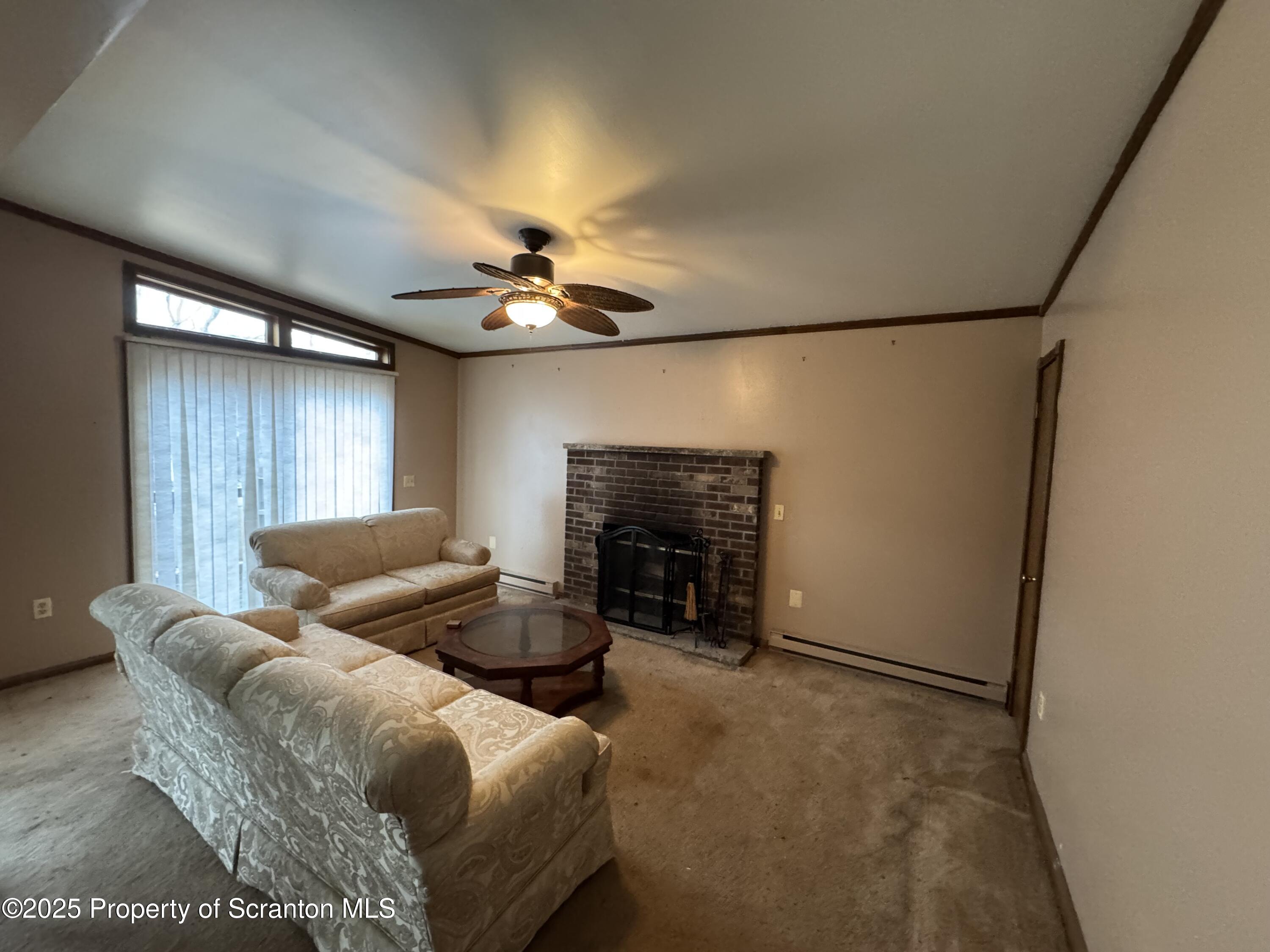 Bushkill, Pennsylvania 18324, United States, 4 Bedrooms Bedrooms, ,2 BathroomsBathrooms,Residential,Active,94864