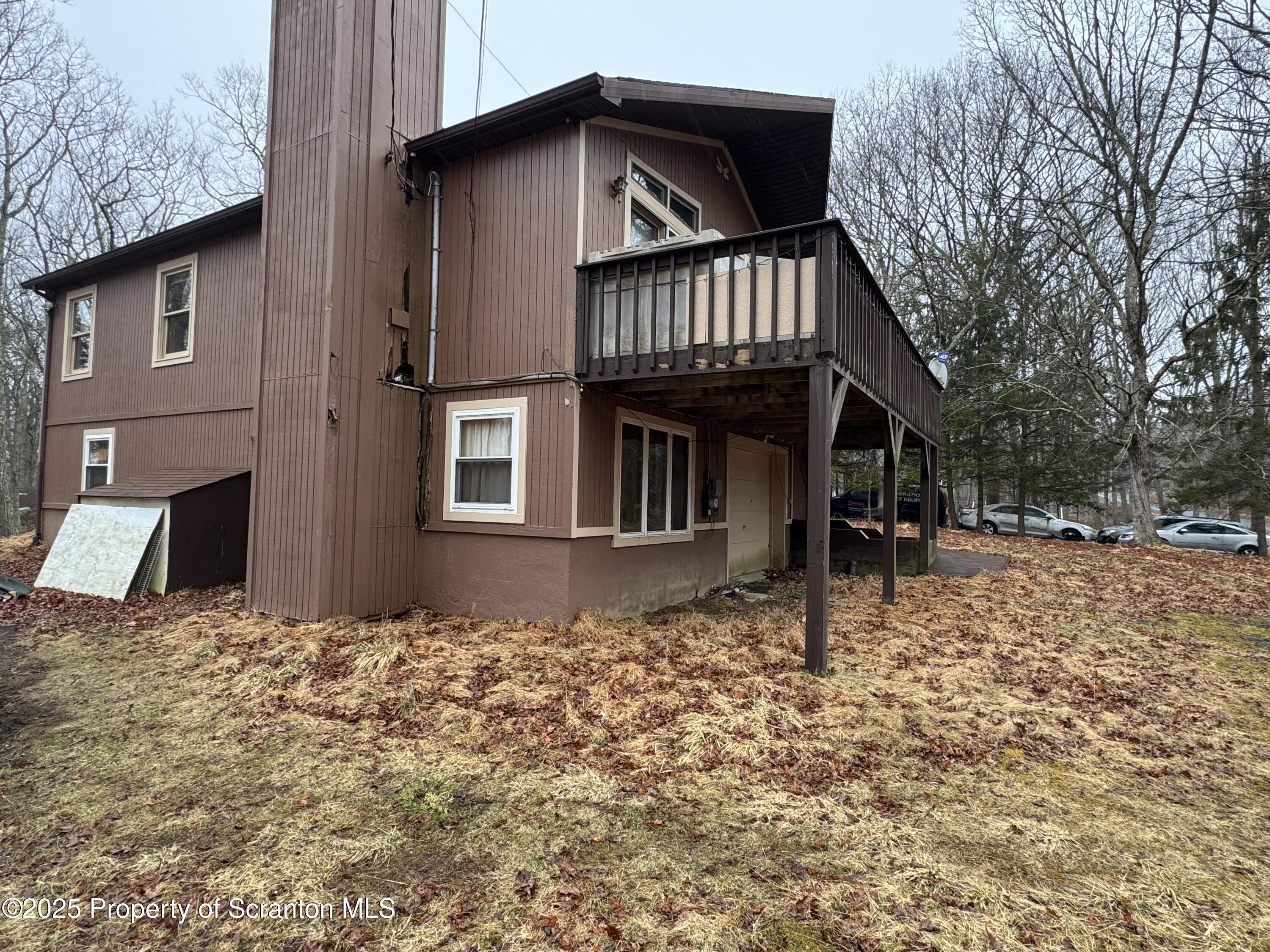 Bushkill, Pennsylvania 18324, United States, 4 Bedrooms Bedrooms, ,2 BathroomsBathrooms,Residential,Active,94864
