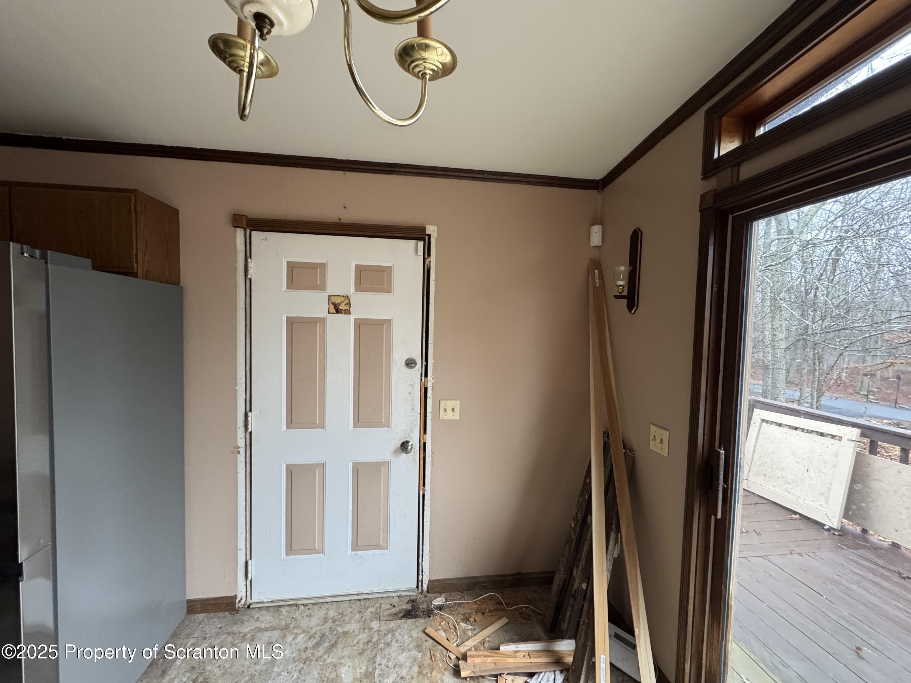 Bushkill, Pennsylvania 18324, United States, 4 Bedrooms Bedrooms, ,2 BathroomsBathrooms,Residential,Active,94864