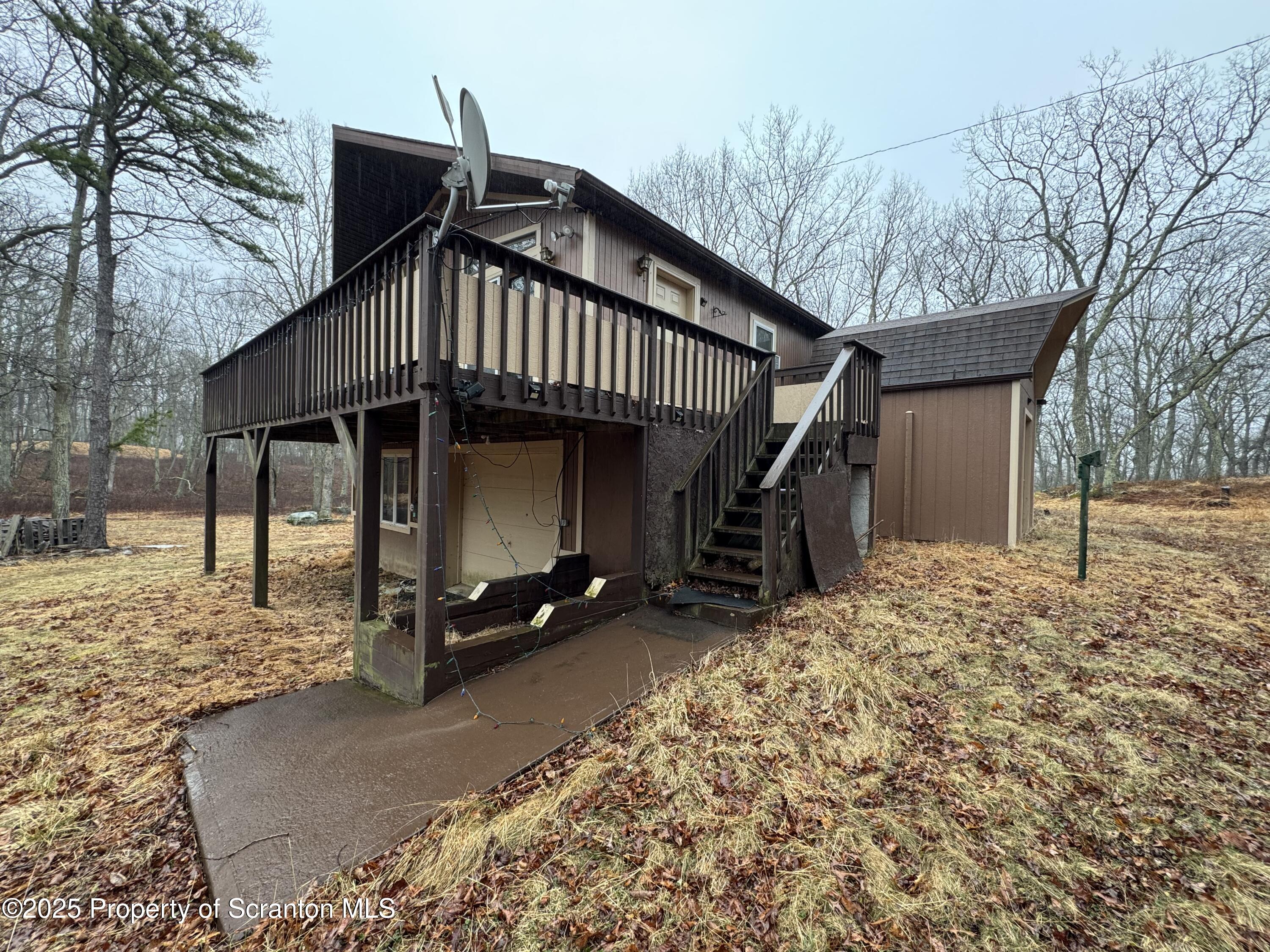 Bushkill, Pennsylvania 18324, United States, 4 Bedrooms Bedrooms, ,2 BathroomsBathrooms,Residential,Active,94864