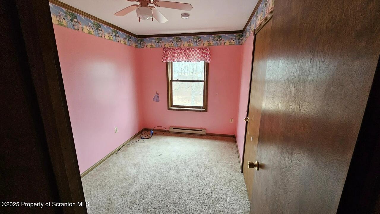 Bushkill, Pennsylvania 18324, United States, 4 Bedrooms Bedrooms, ,2 BathroomsBathrooms,Residential,Active,94864