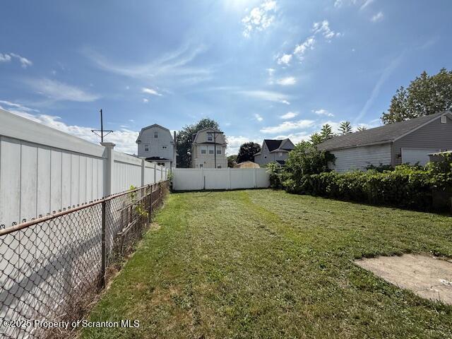 Wilkes-Barre, Pennsylvania 18702, United States, 3 Bedrooms Bedrooms, ,2 BathroomsBathrooms,Residential,Active,195980