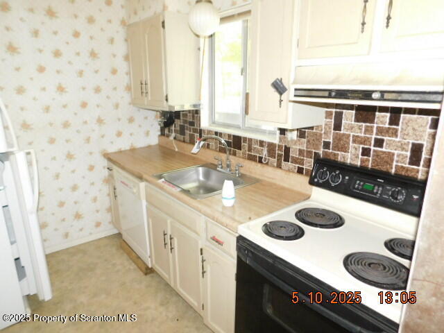 Dingmans Ferry, Pennsylvania 18328, United States, 3 Bedrooms Bedrooms, ,2 BathroomsBathrooms,Residential,Active,131343