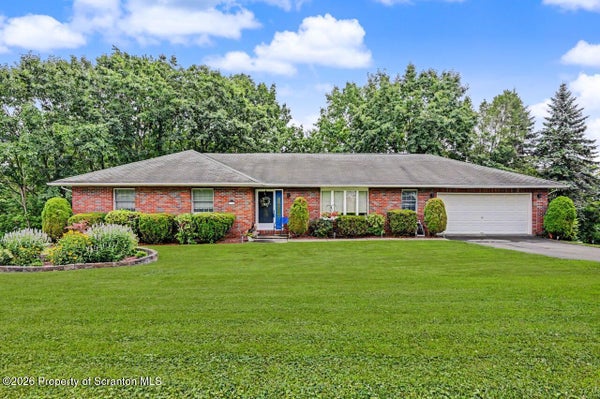 117 RIDGEVIEW DR, SCRANTON, PA 18504 - Image f29dbee2a1d5365bdb347328e4d83199/1059746660