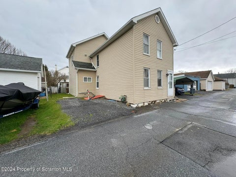 Photo for 105 Hickory Court