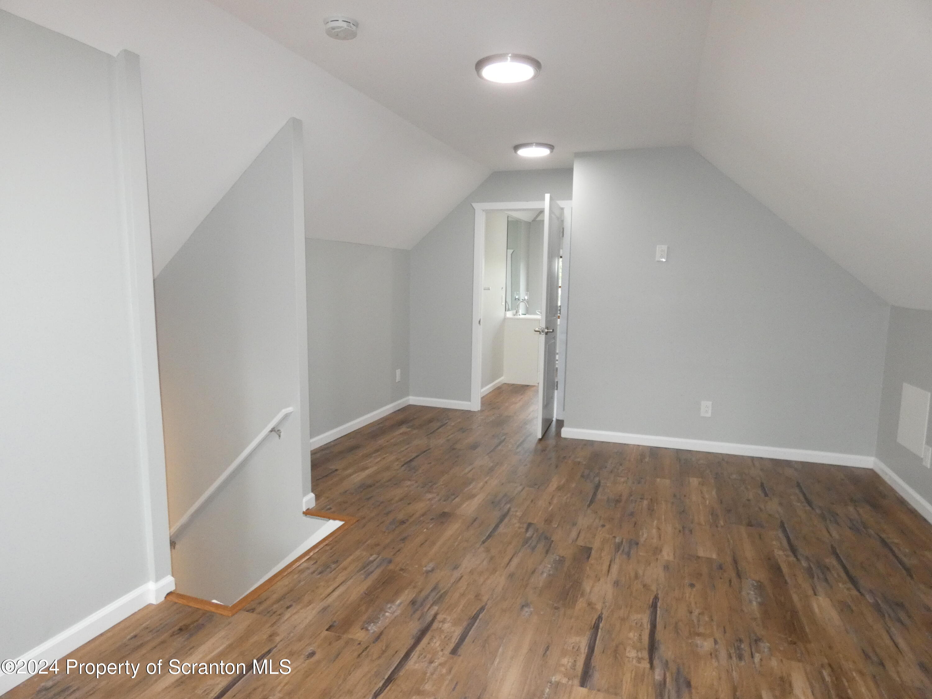 Olyphant, Pennsylvania 18447, United States, 3 Bedrooms Bedrooms, ,2 BathroomsBathrooms,Residential,Active,37881