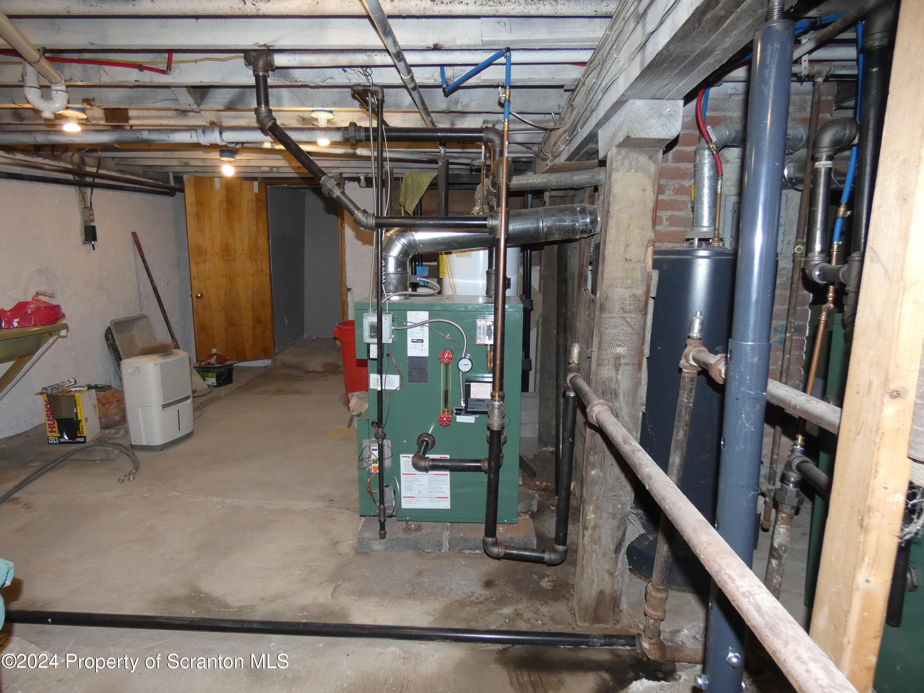 Olyphant, Pennsylvania 18447, United States, 3 Bedrooms Bedrooms, ,2 BathroomsBathrooms,Residential,Active,37881