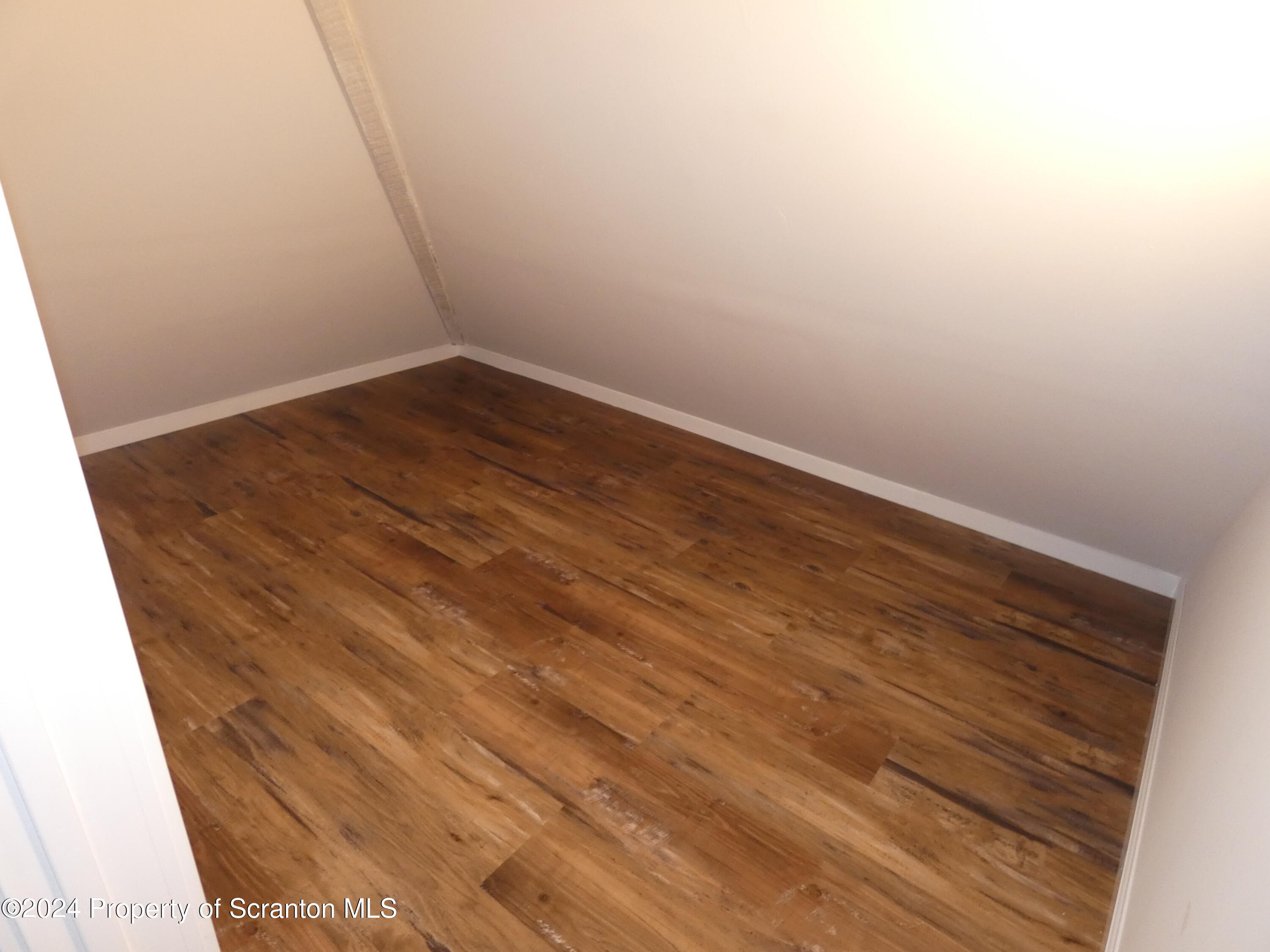 Olyphant, Pennsylvania 18447, United States, 3 Bedrooms Bedrooms, ,2 BathroomsBathrooms,Residential,Active,37881