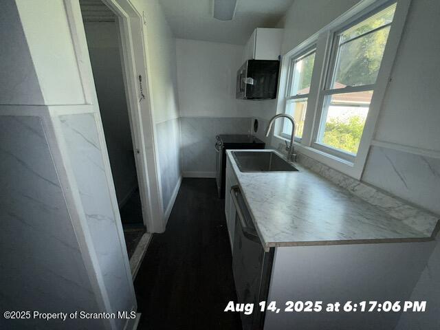 Scranton, Pennsylvania 18509, United States, 5 Bedrooms Bedrooms, ,2 BathroomsBathrooms,Residential,Active,193160