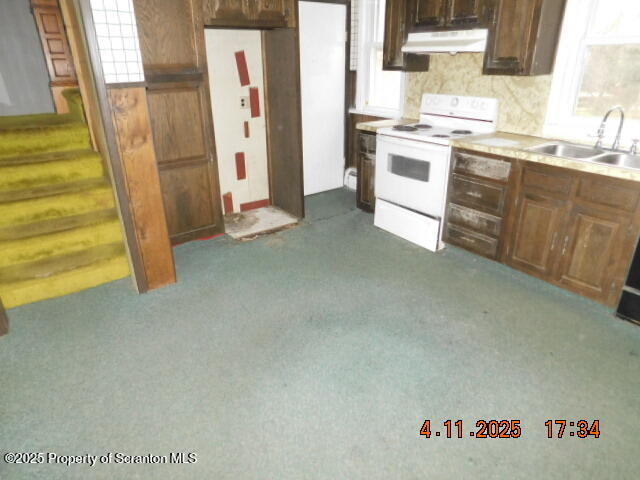 Lattimer Mines, Pennsylvania 18234, United States, 5 Bedrooms Bedrooms, ,2 BathroomsBathrooms,Residential,Active,121157