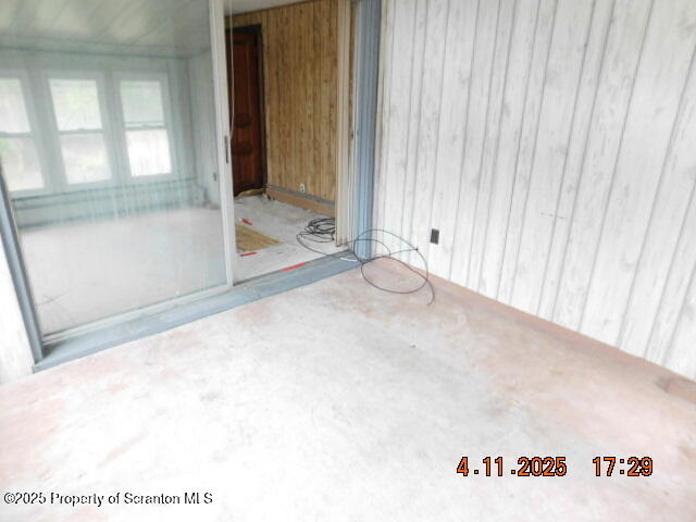 Lattimer Mines, Pennsylvania 18234, United States, 5 Bedrooms Bedrooms, ,2 BathroomsBathrooms,Residential,Active,121157