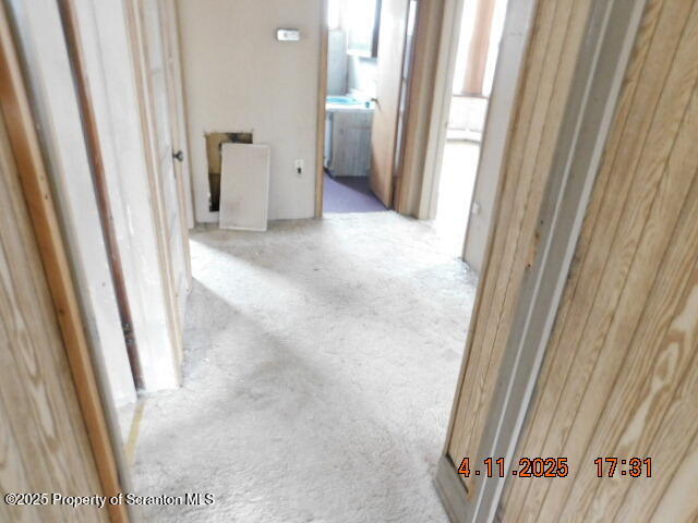 Lattimer Mines, Pennsylvania 18234, United States, 5 Bedrooms Bedrooms, ,2 BathroomsBathrooms,Residential,Active,121157