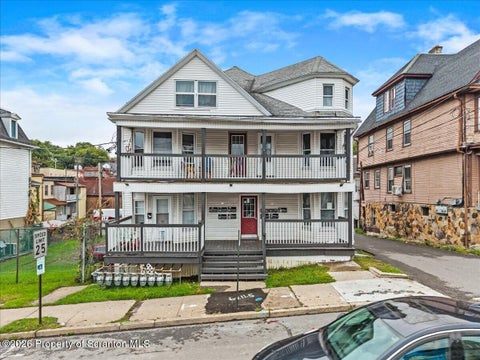 Photo for 1513-15 Mulberry Street