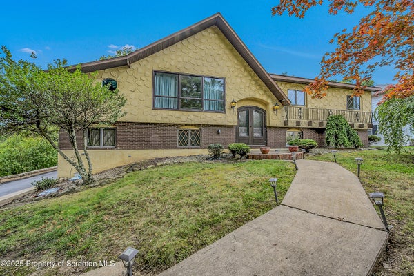 736 OAK ST, TAYLOR, PA 18517 - Image fc847a5f673a23517f7d22d92cfd4e4c/259062441