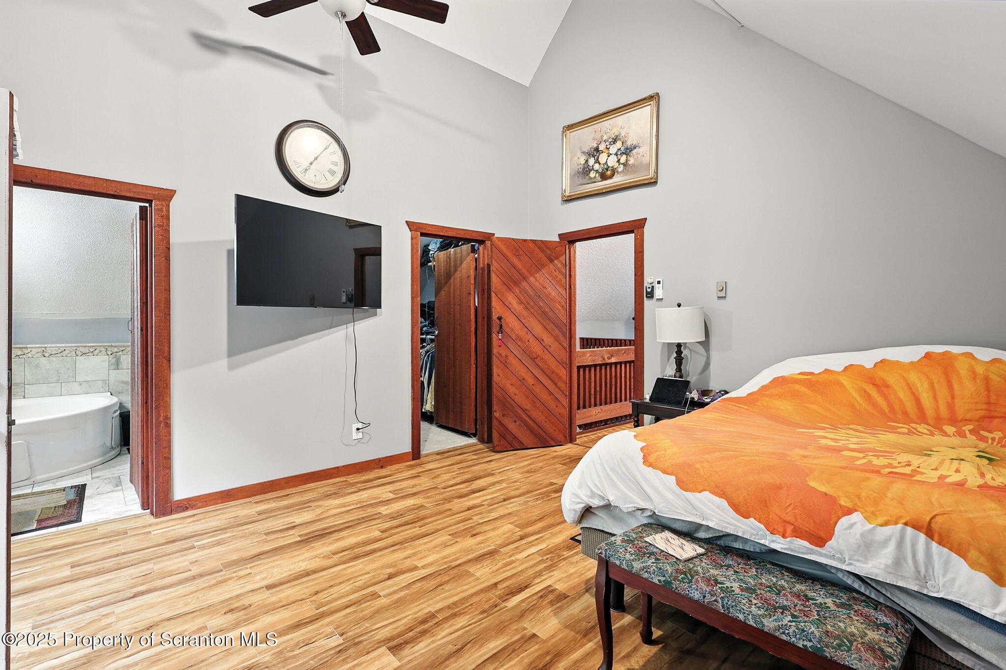 Jefferson Twp, Pennsylvania 18436, United States, 7 Bedrooms Bedrooms, ,4 BathroomsBathrooms,Residential,Active,183988