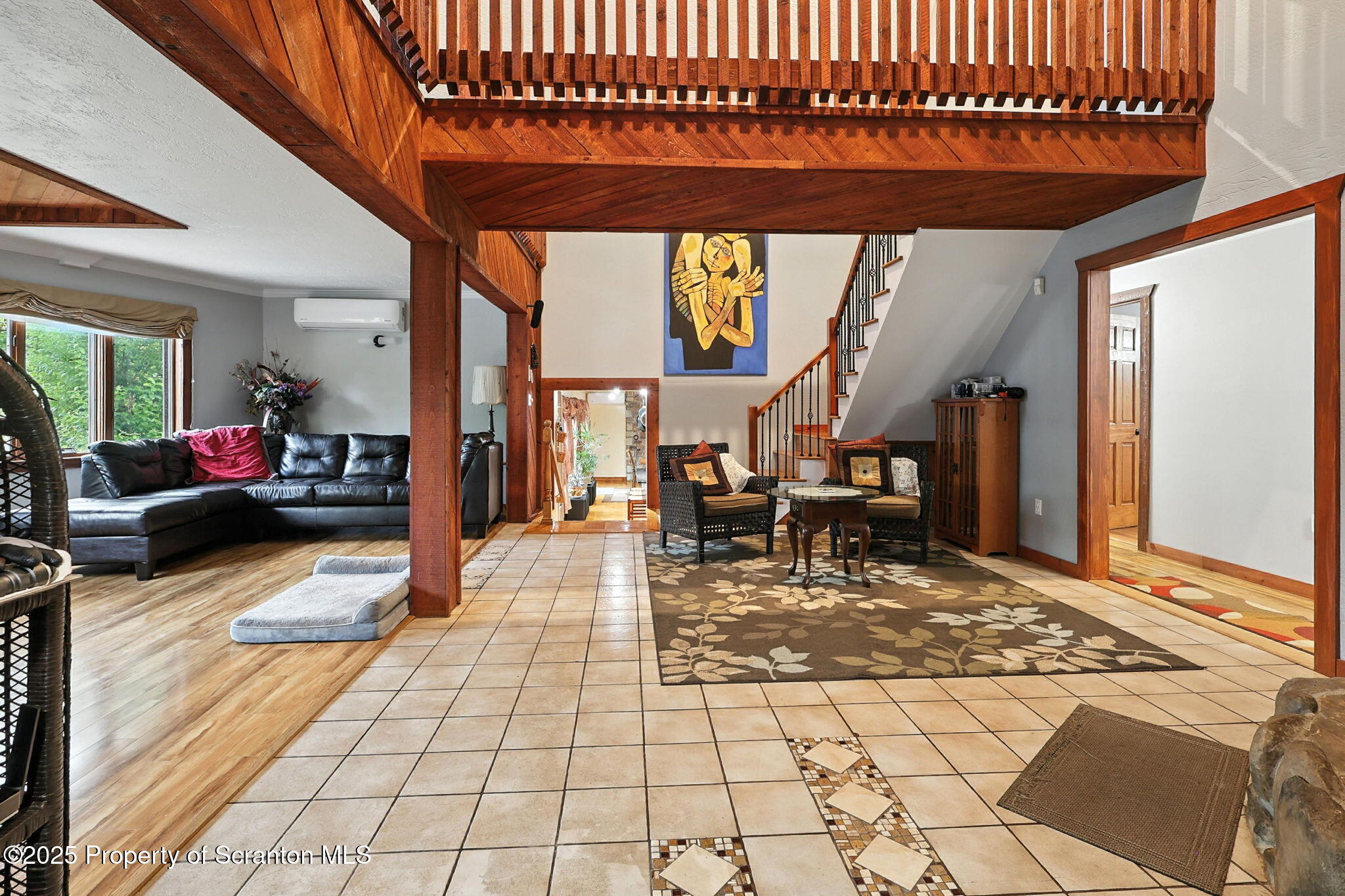 Jefferson Twp, Pennsylvania 18436, United States, 7 Bedrooms Bedrooms, ,4 BathroomsBathrooms,Residential,Active,183988