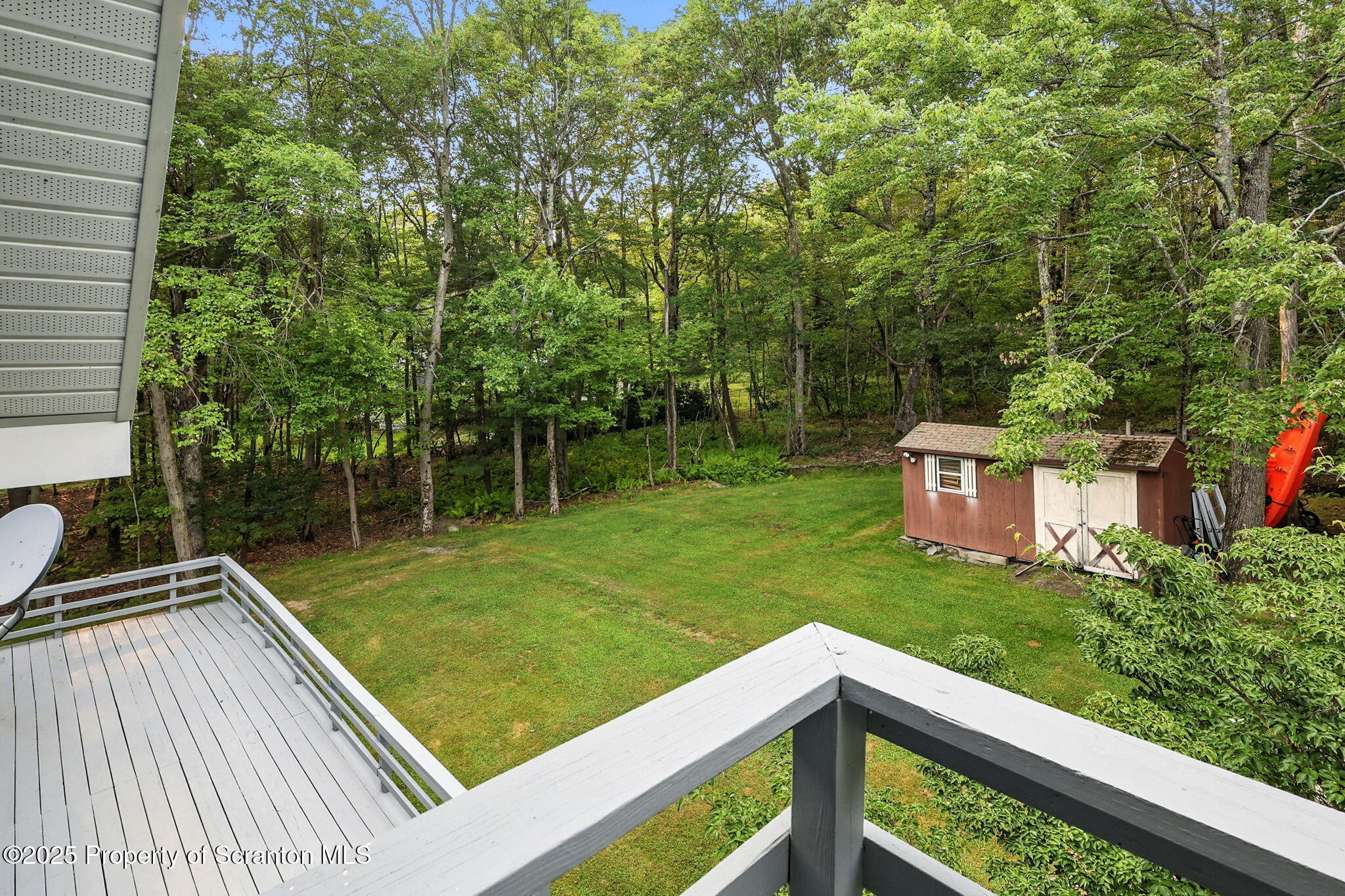 Jefferson Twp, Pennsylvania 18436, United States, 7 Bedrooms Bedrooms, ,4 BathroomsBathrooms,Residential,Active,183988