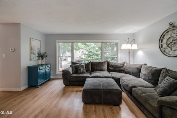 1705 N 6TH ST, BISMARCK, ND 58501 - Image 07579b8be6d592bd7b0addc1929e30b4/2946899669