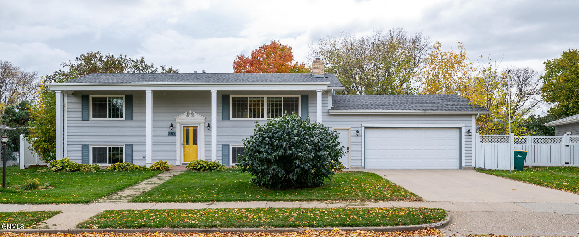 Photo 1 of 23 — 387 Lunar Lane, Bismarck, ND 58503