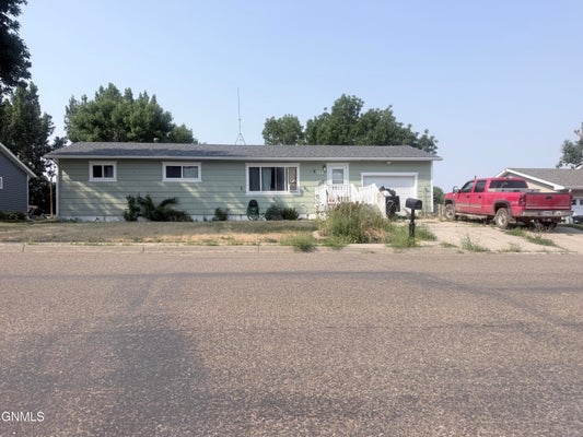 112 6TH AVE NW, WATFORD CITY, ND 58854 - Image 2b64079d1fef95e2e41fb4bd9954abaa/2321054614