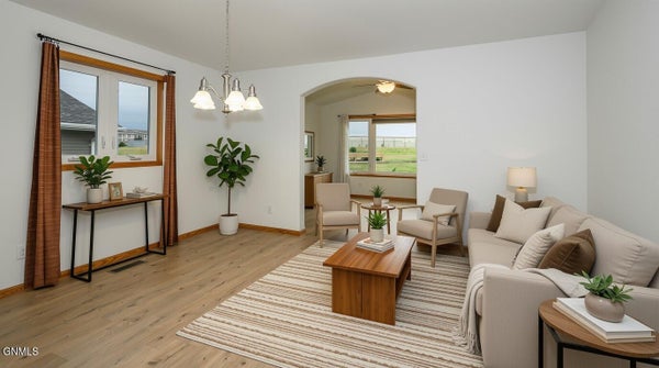 3433 NEBRASKA DR, BISMARCK, ND 58503 - Image 2d4c4e4b140f90b06893ed1d8d4d859b/3055513900